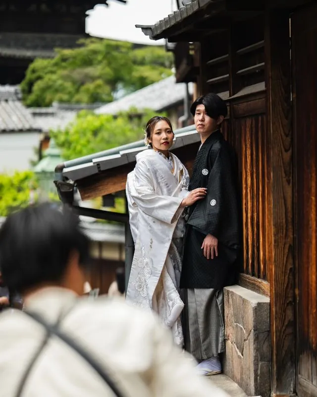 a beautiful photoshoot takes place deep in the hagashiyama ward